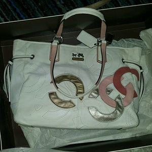 Beautiful Coach purse with dust bag and box!